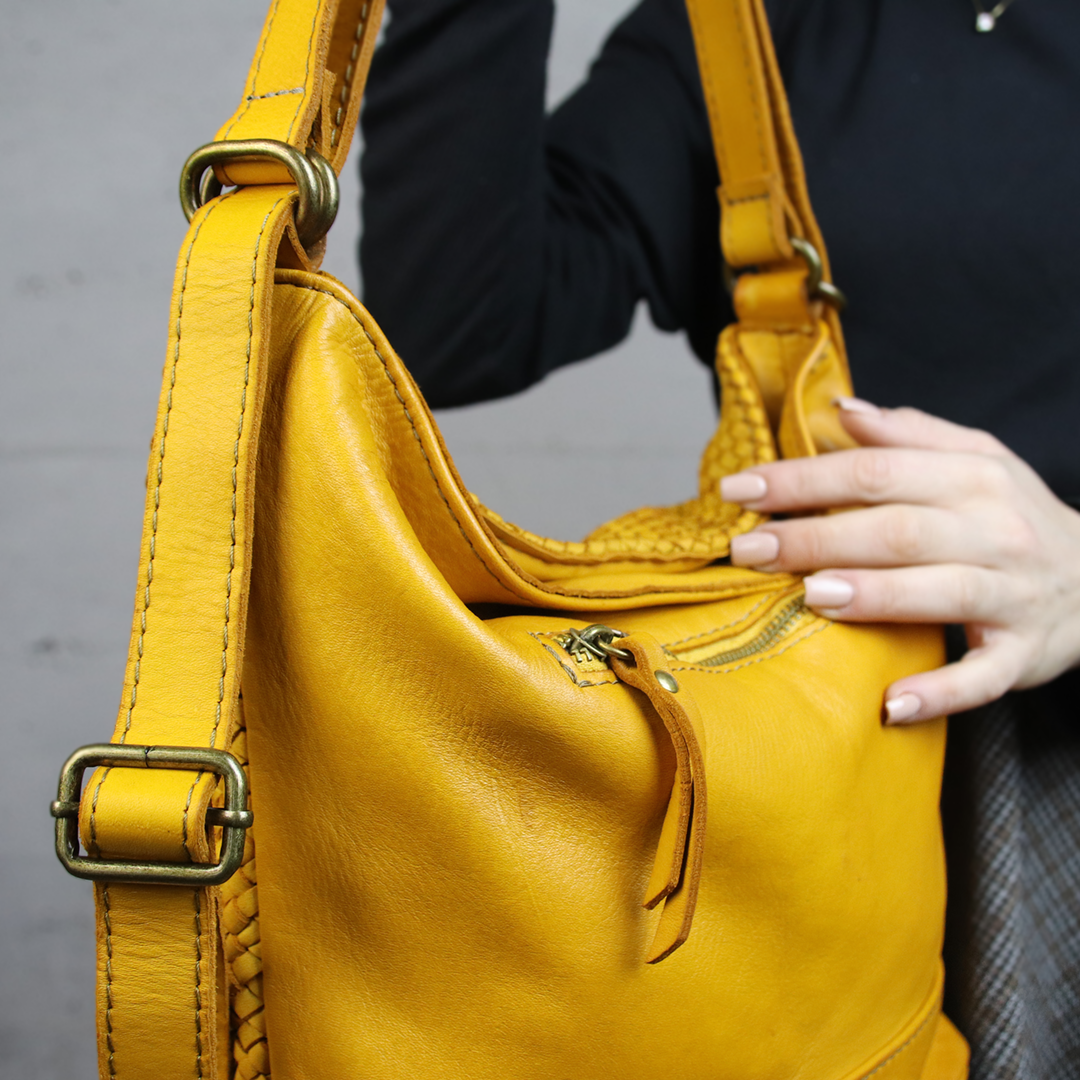VALENTINA Mustard Yellow 100% LEATHER CONVERTIBLE BACKPACK PURSE in 2023 |  Leather convertible backpack, Convertible backpack, Backpack purse